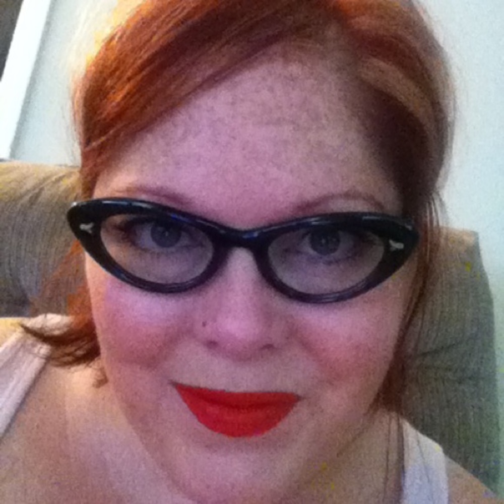 Meet your Posher, Angela
